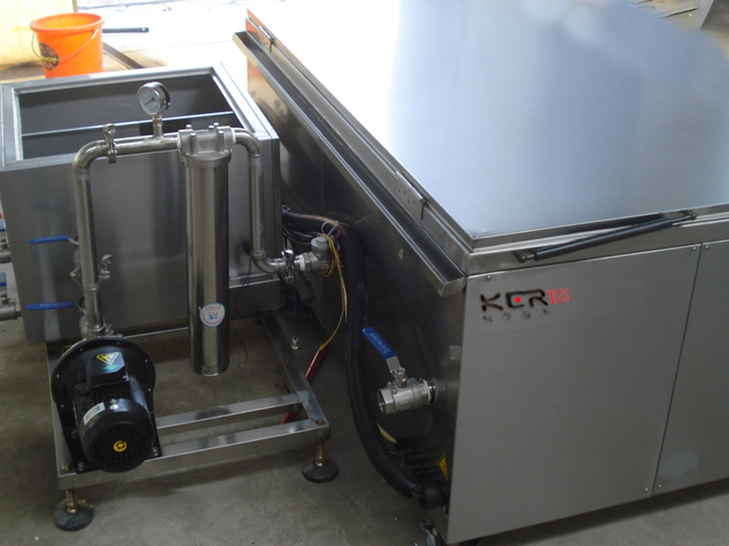 碳氢清洗机设备优于传统清洗模式的之处！